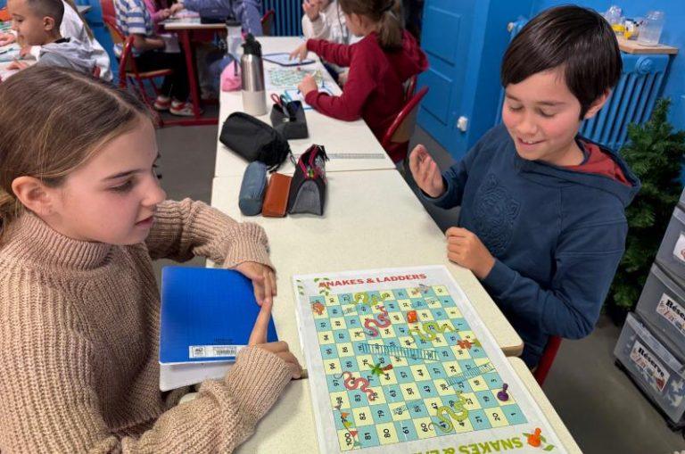 IND Valence Jeux de plateau en anglais